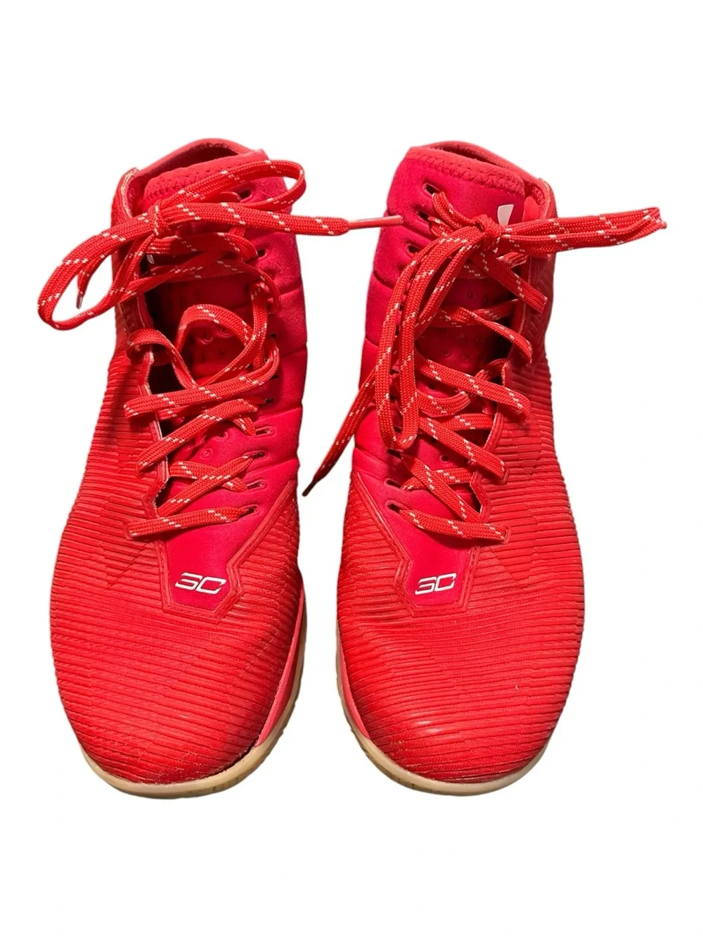 Mens Size 8.5 - Under Armour Curry 2.5 Red Ice Basketball Shoes. Preowned.